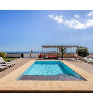 Carmen Julia 1 Villa